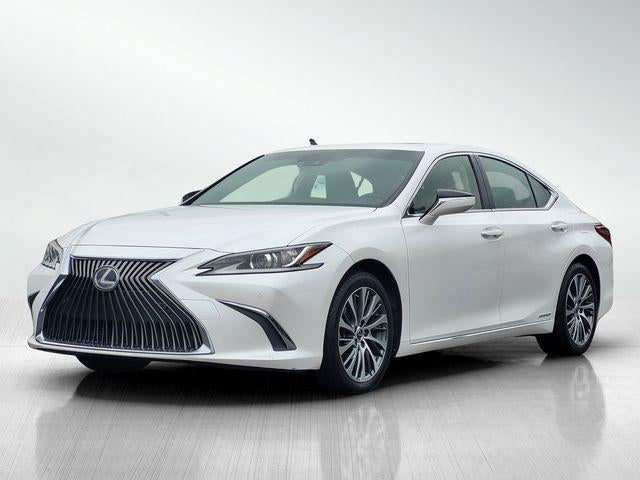 2019 Lexus ES 300h 