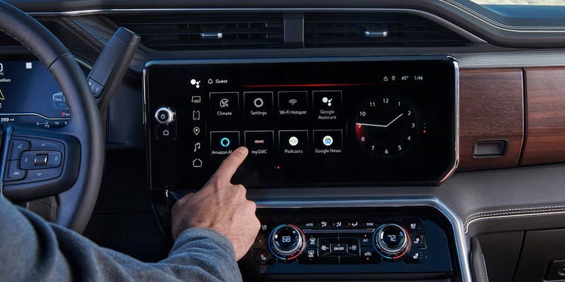 2026 GMC Sierra HD Display