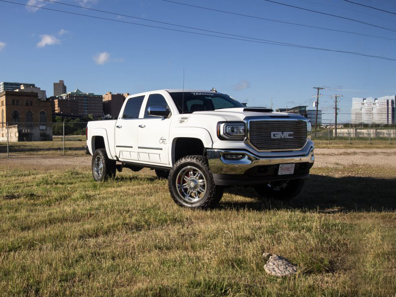 Tuscany Concept One white exterior